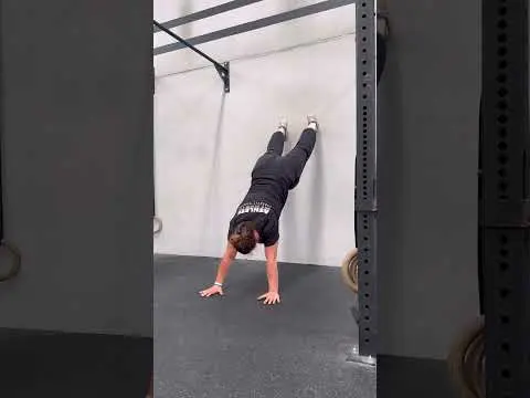Wall Wallk Progression #motivation #crossfit #sports